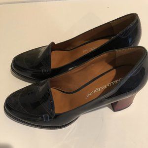 Navy Blue Woman's Patent Leather Shoes